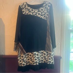 Black and White Floral Long Sleeve Dress